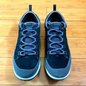 ECCO Aspina Low Hiking Shoes